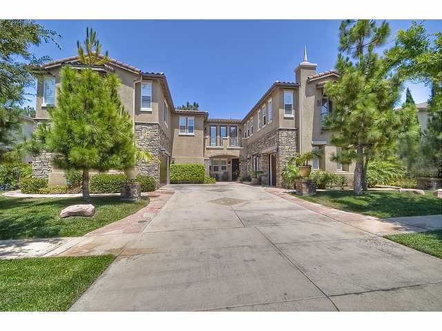 585 Lynwood Dr, Encinitas, CA 92024 photo 2