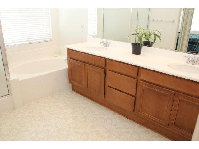 31250 E Pointe Ct, Menifee, CA 92584 photo 10