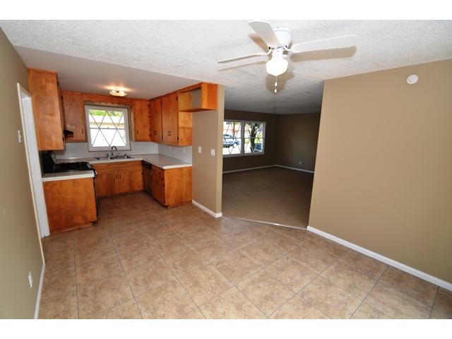8639 Noeline Ave, Spring Valley, CA 91977 photo 9