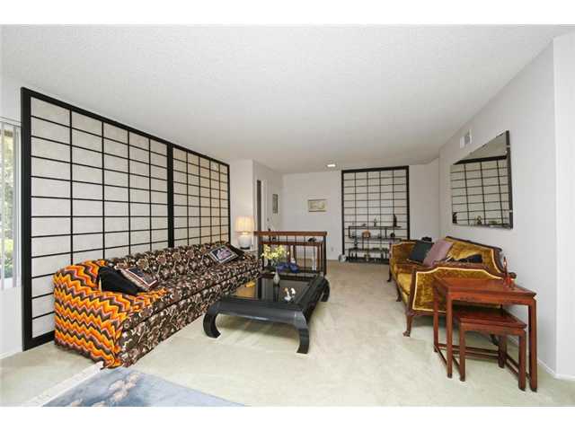 4340 Trieste Dr, Carlsbad, CA 92010 photo 2