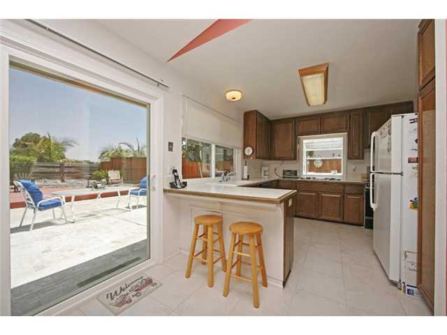 4340 Trieste Dr, Carlsbad, CA 92010 photo 6