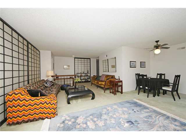4340 Trieste Dr, Carlsbad, CA 92010 photo 3