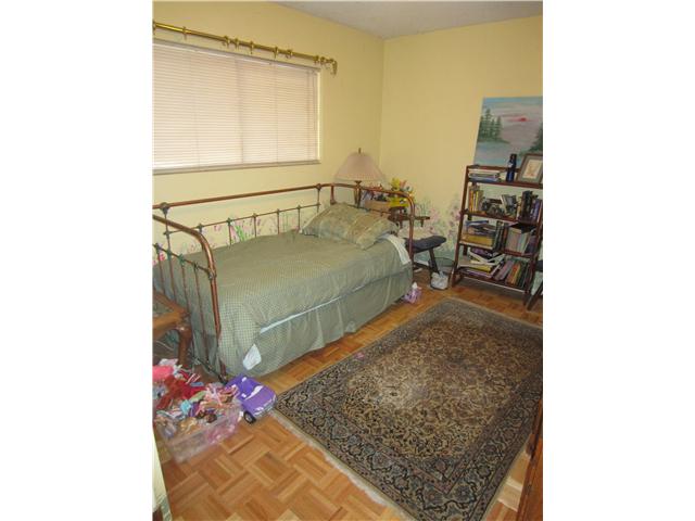9865 Shadow Rd, La Mesa, CA 91941 photo 17