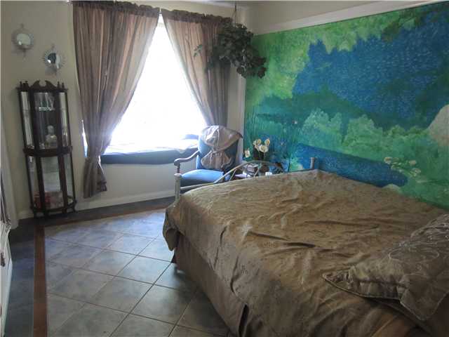 9865 Shadow Rd, La Mesa, CA 91941 photo 14