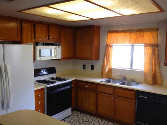 231 Carissa Dr, Oceanside, CA 92057 photo 7