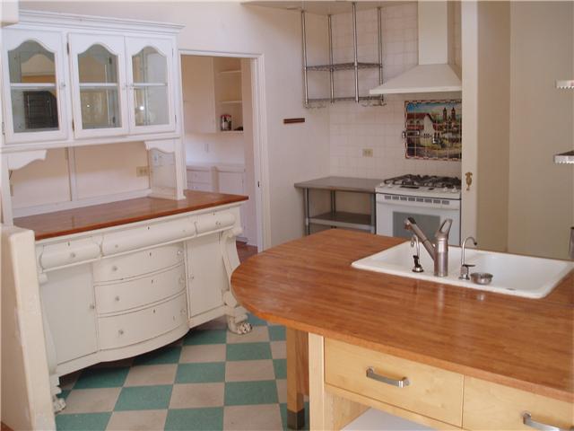 1215 Eucalyptus Ln, Vista, CA 92084 photo 2