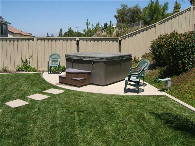 1009 Stratton Dr, Vista, CA 92083 photo 12