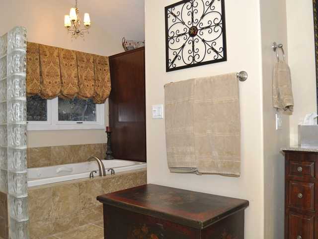 1050 Riverview Dr, Fallbrook, CA 92028 photo 21
