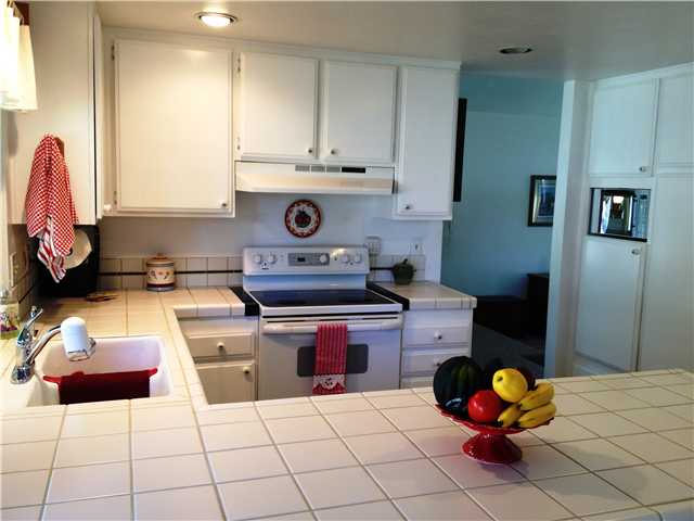 406 Jolina Way, Encinitas, CA 92024 photo 2