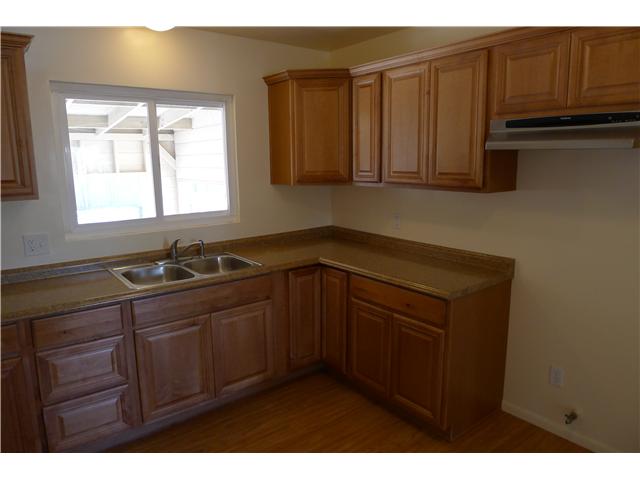 601 Capistrano Dr, Oceanside, CA 92058 photo 2