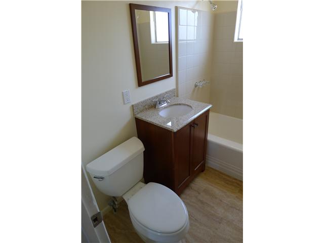 601 Capistrano Dr, Oceanside, CA 92058 photo 4