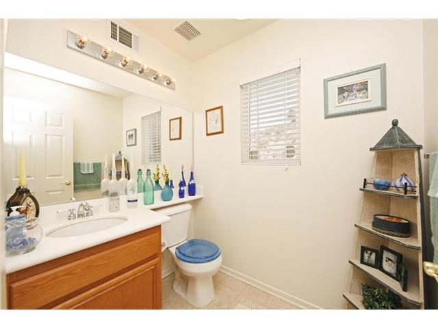2332 Pointe Pkwy, Spring Valley, CA 91978 photo 18