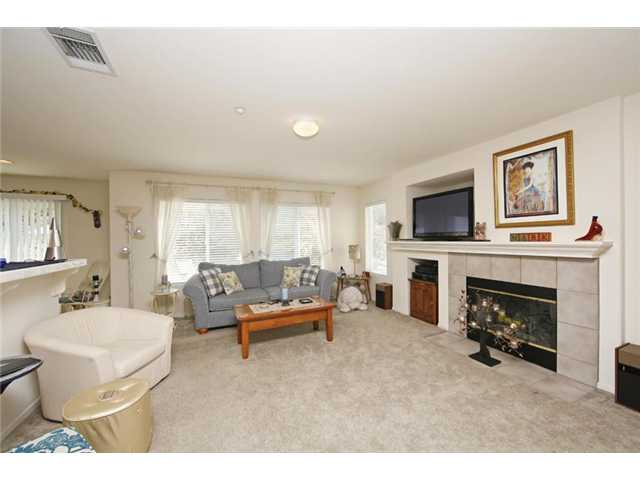 2332 Pointe Pkwy, Spring Valley, CA 91978 photo 6