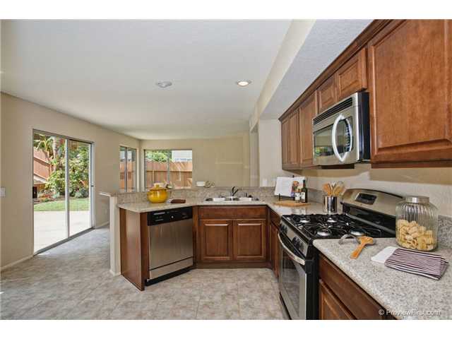 1128 Symphony Pl, Escondido, CA 92029 photo 6