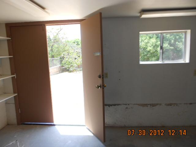8665 Valencia St, Spring Valley, CA 91977 photo 21