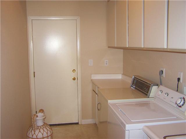 275 Benevente Dr, Oceanside, CA 92057 photo 9
