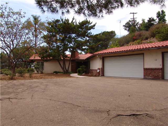 9629 Candy Ln, La Mesa, CA 91941 photo 1