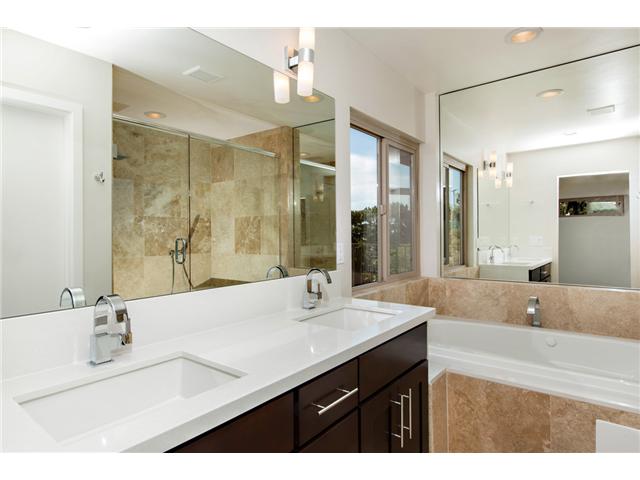 5573 Thunderbird Ln, La Jolla, CA 92037 photo 15