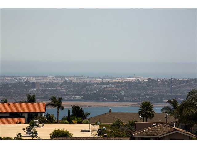 5573 Thunderbird Ln, La Jolla, CA 92037 photo 9