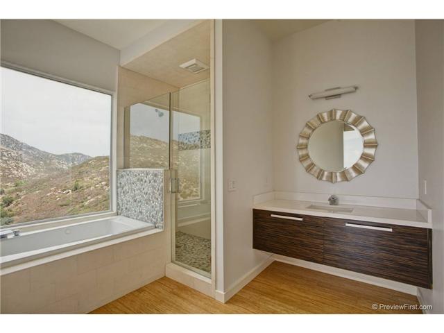 15204 Skyridge Rd, Poway, CA 92064 photo 17