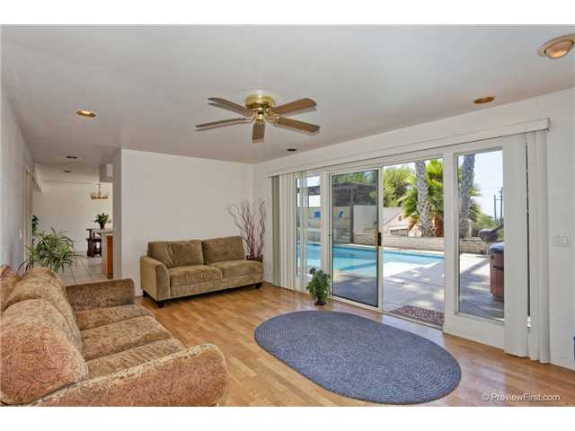 1784 Laurel Rd, Oceanside, CA 92054 photo 9