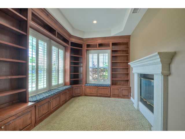701 Cypress Hills Dr, Encinitas, CA 92024 photo 3