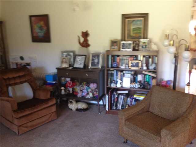 1016 Plover Way, Oceanside, CA 92057 photo 3