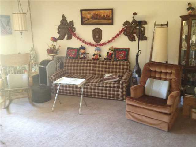 1016 Plover Way, Oceanside, CA 92057 photo 2