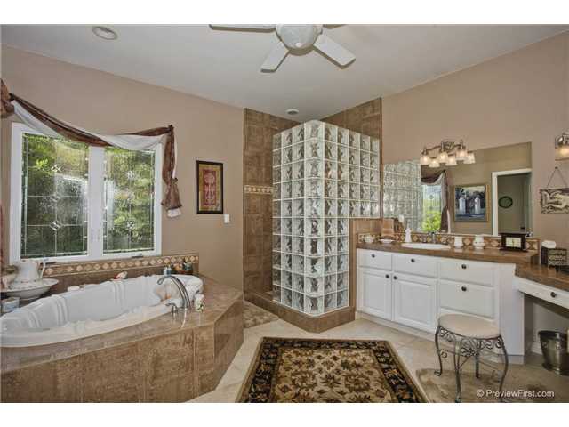 17127 Saint Andrews Dr, Poway, CA 92064 photo 12