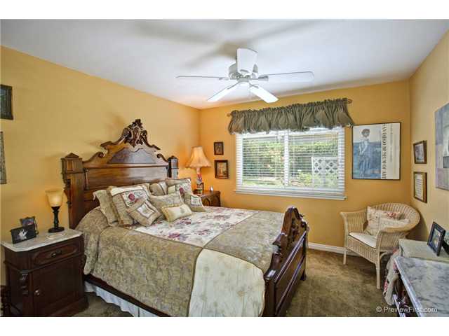 17127 Saint Andrews Dr, Poway, CA 92064 photo 14