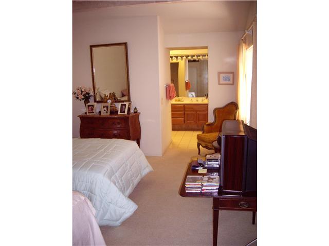 4909 Keos Way, Oceanside, CA 92056 photo 6