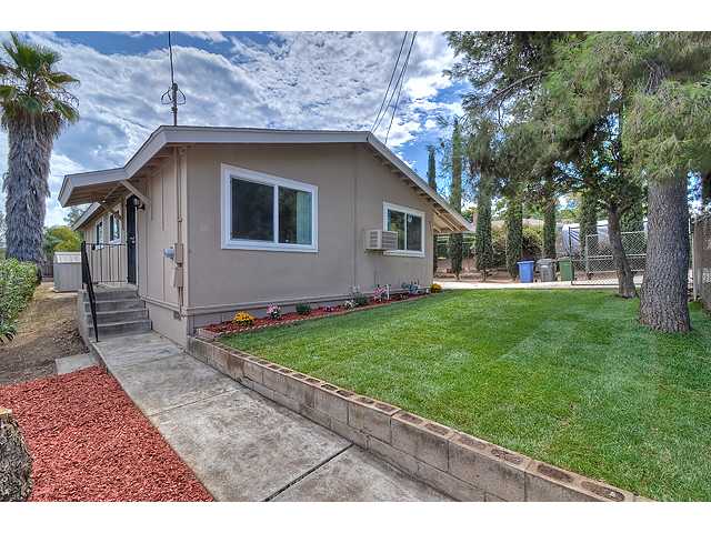 8589 Atlas View Dr, Santee, CA 92071 photo 2