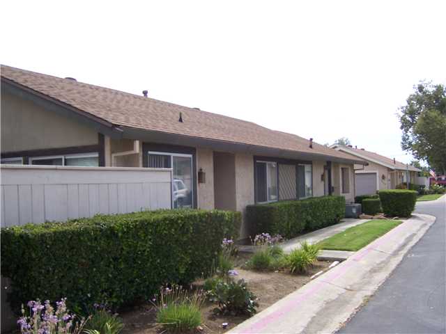 9527 Eve Ln, Santee, CA 92071 photo 2