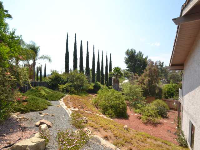1011 Memory Ln, Escondido, CA 92026 photo 3