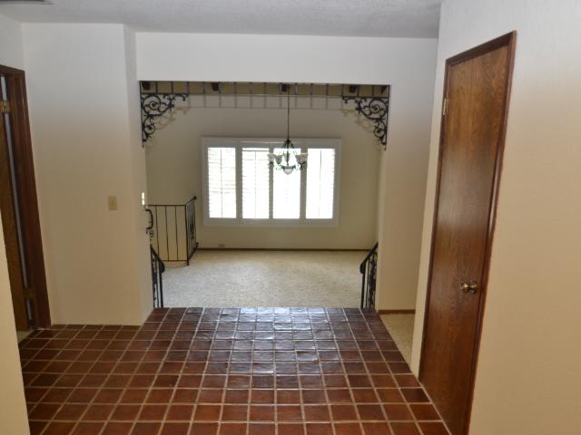 1011 Memory Ln, Escondido, CA 92026 photo 9