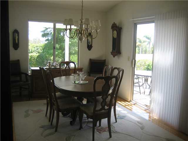 1528 Malaga Way, Fallbrook, CA 92028 photo 5