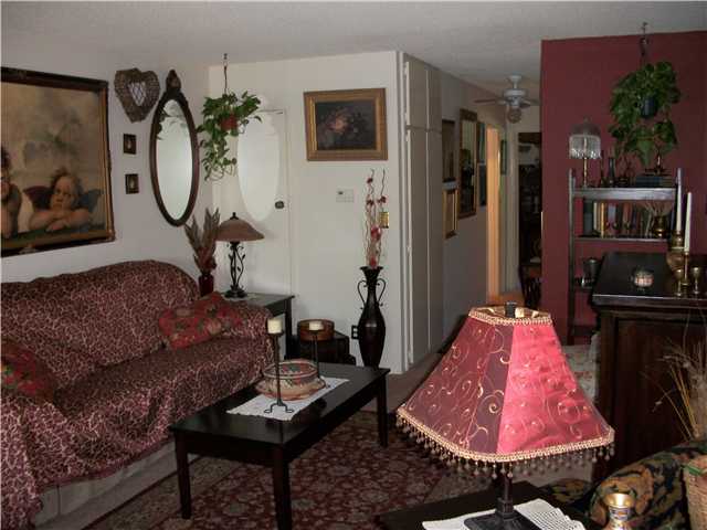 8036 Corte Del Sol Ct, Santee, CA 92071 photo 2