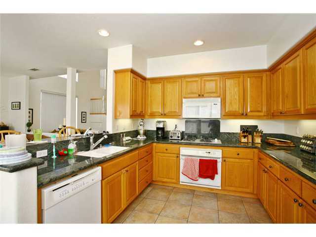 803 Ida Ave, Solana Beach, CA 92075 photo 2