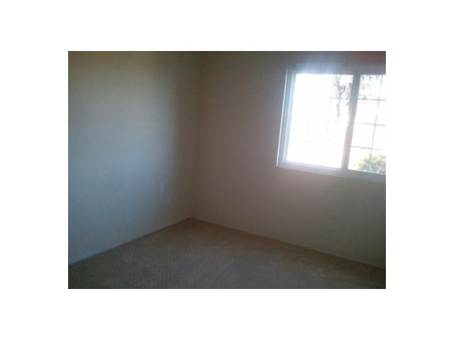 2433 S Barcelona St, Spring Valley, CA 91977 photo 10