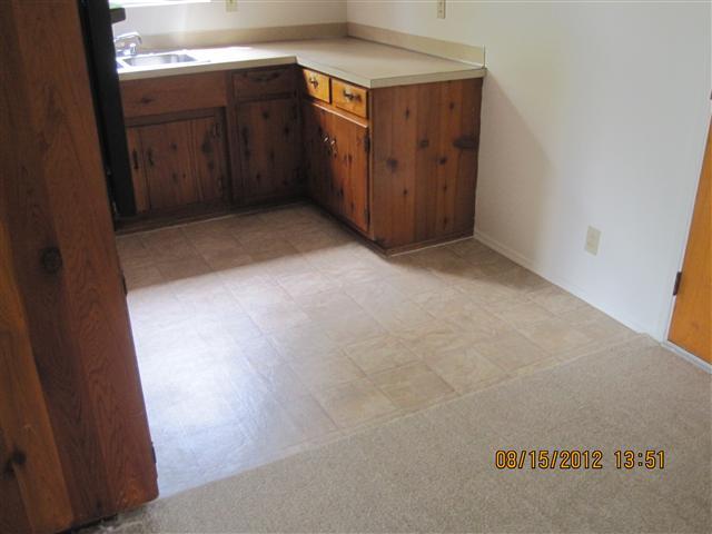 108 Brandenburg Ln, Fallbrook, CA 92028 photo 3