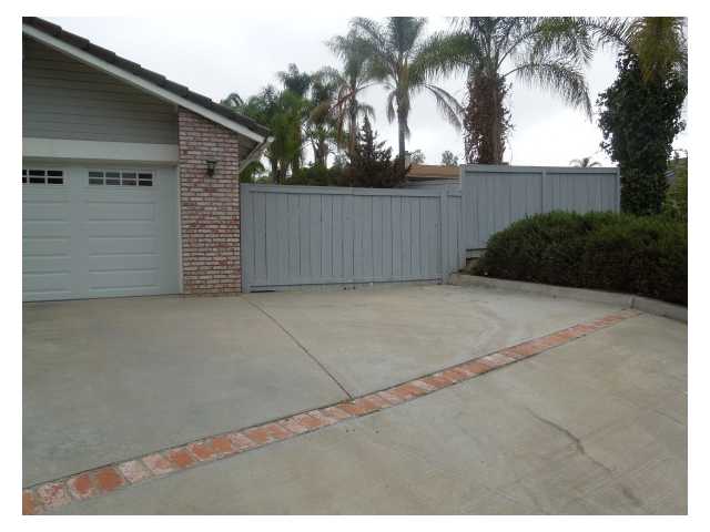 2002 Brookhurst Dr, El Cajon, CA 92019 photo 3