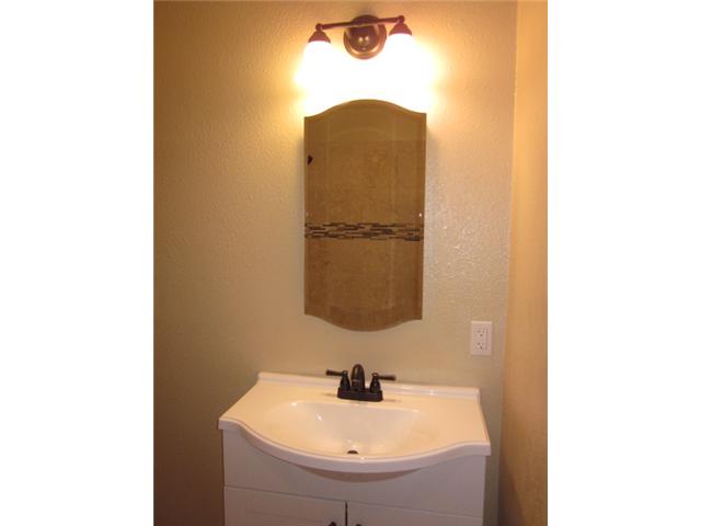 311 Camelot Dr, Oceanside, CA 92054 photo 11