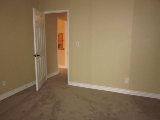 311 Camelot Dr, Oceanside, CA 92054 photo 10