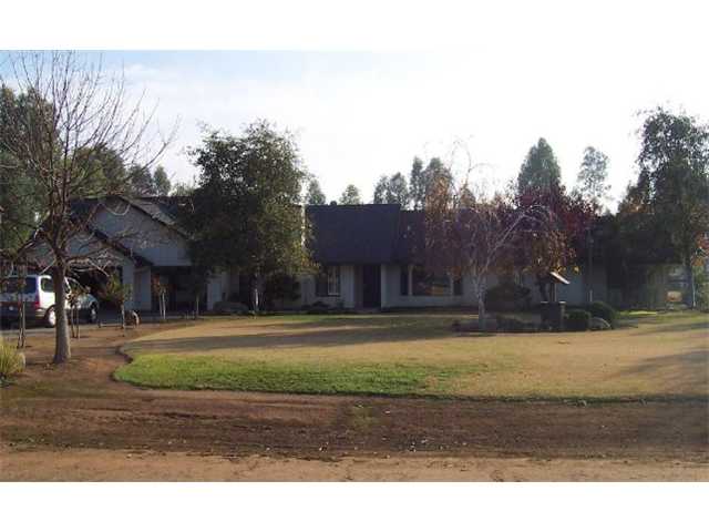 12137 E Cortland Ave, Sanger, CA 93657 photo 1