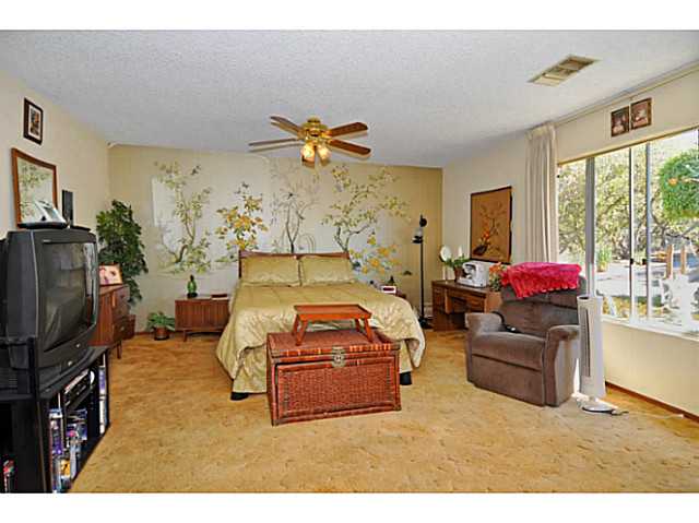 2049 Winter Haven Rd, Fallbrook, CA 92028 photo 17