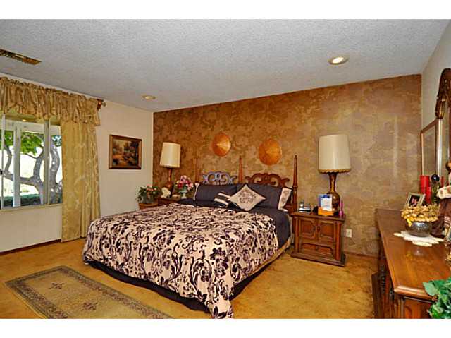 2049 Winter Haven Rd, Fallbrook, CA 92028 photo 5
