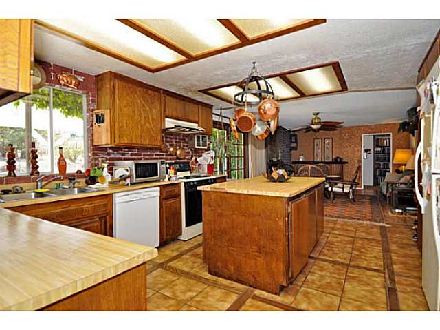 2049 Winter Haven Rd, Fallbrook, CA 92028 photo 12