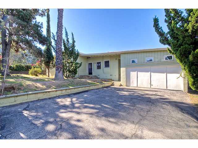 330 Stagecoach Ln, Fallbrook, CA 92028 photo 1
