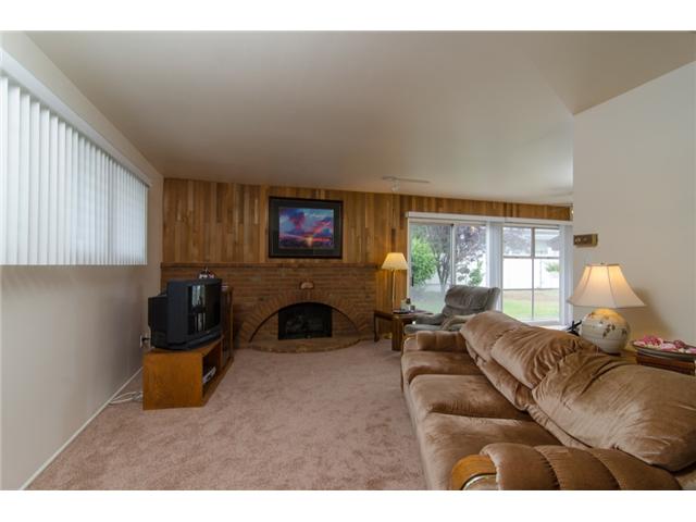4167 Mount Putman Ave, San Diego, CA 92117 photo 4