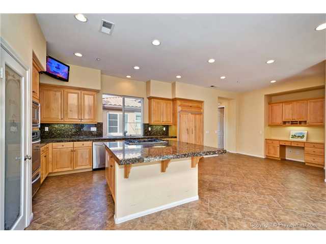 421 Hickoryhill Dr, Encinitas, CA 92024 photo 8